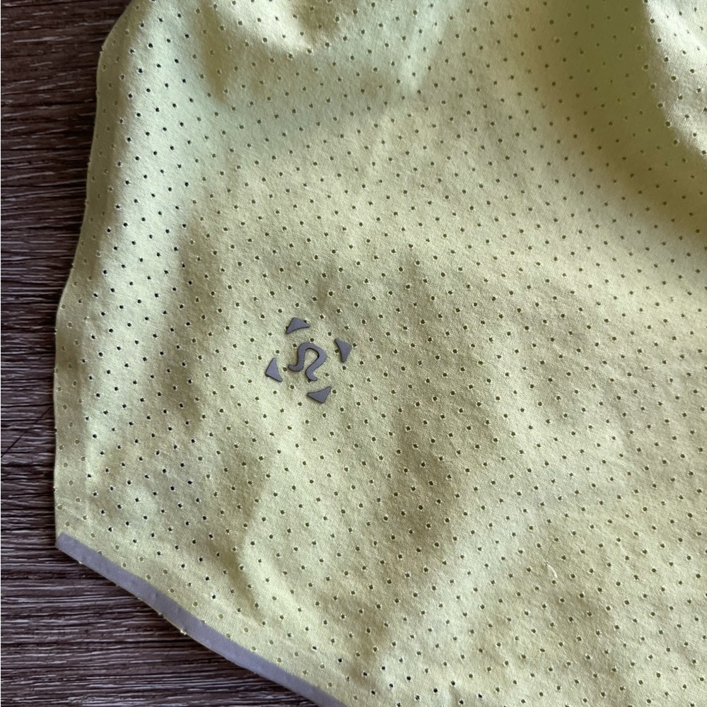 Lululemon Athletica Soft Yellow Perforated Shorts - Picture 4 of 6